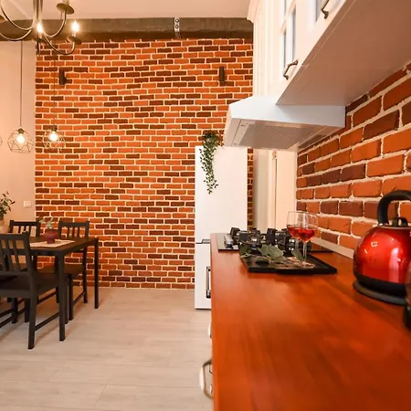 Elegant - Urban Escape In Apartment Bucharest