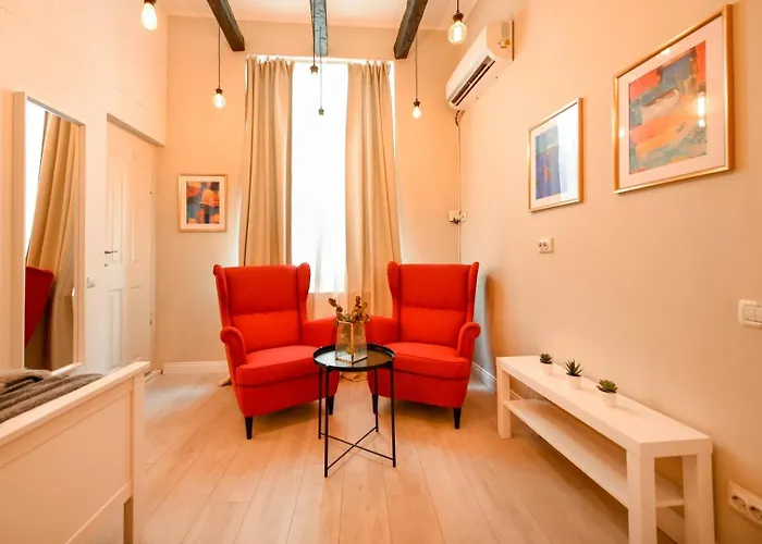 Elegant - Urban Escape In Lejlighed